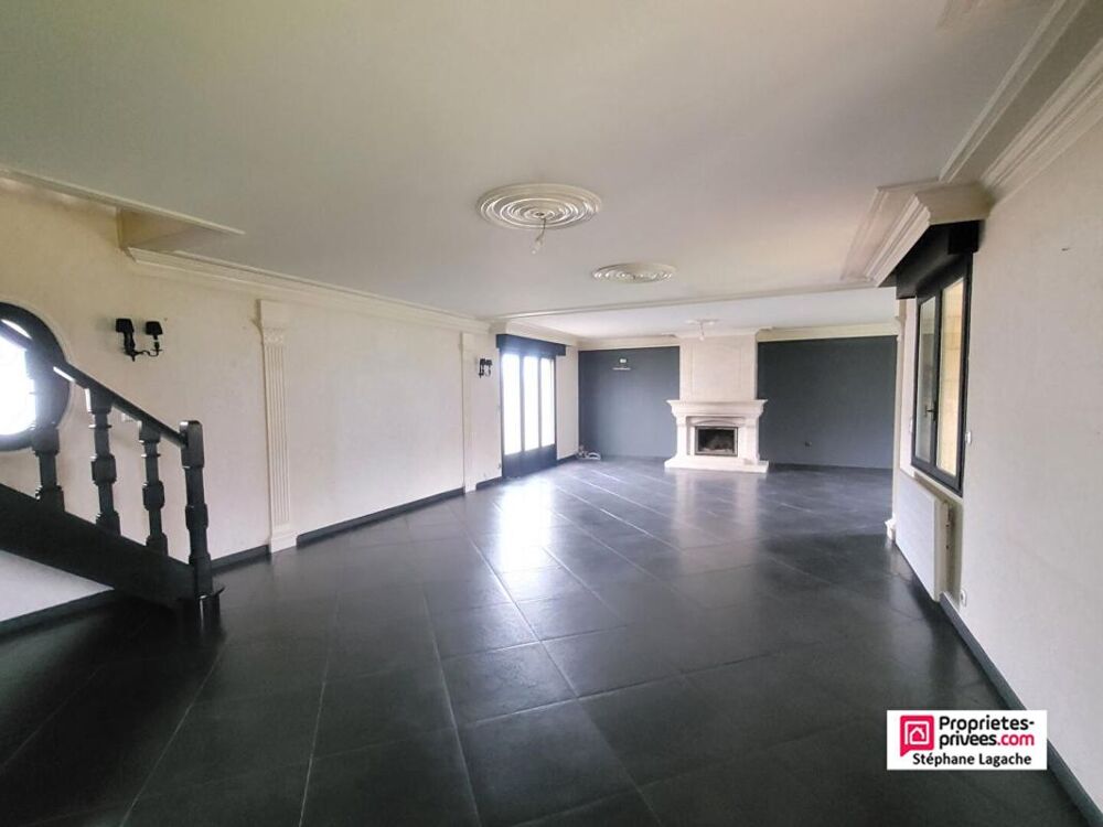 Vente Maison Maison Annezin 8 pièce(s) 255 m2 à 2mns de Béthune Annezin