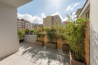  Appartement � vendre 3 pi�ces 65 m�