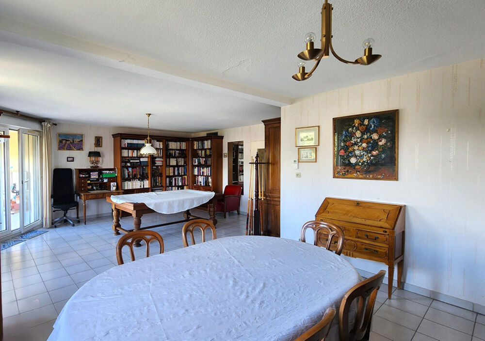 Appartement spacieux, lumineux, très bien équipé, confortable, clim, double vitrage, Alco