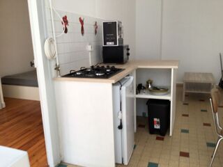  Appartement à louer 2 pièces 31 m²