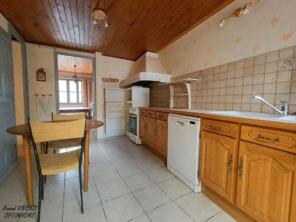 Vente Maison Maison de village avec cour – 5 chambres – Sahorre (66) Sahorre