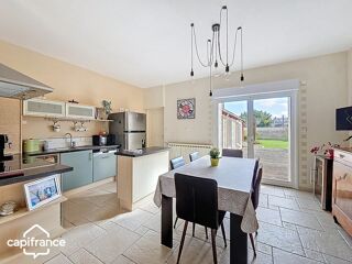  Maison à vendre 8 pièces 243 m²