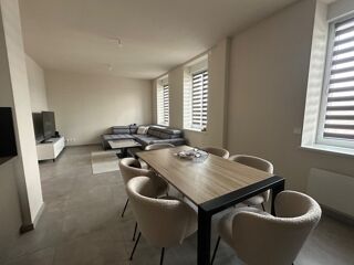  Appartement � louer 4 pi�ces 96 m�