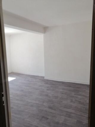  Maison à louer 4 pièces 91 m²