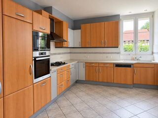  Maison à vendre 7 pièces 198 m²