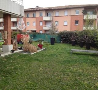  Appartement à louer 4 pièces 81 m²