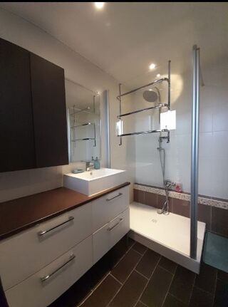 Appartement à louer 3 pièces 59 m²