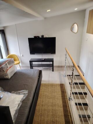  Appartement à louer 2 pièces 27 m²