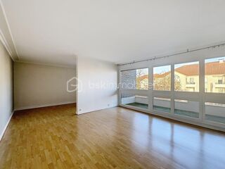  Appartement � vendre 4 pi�ces 82 m�