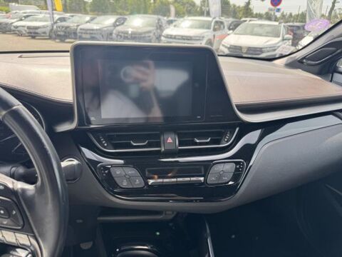C-HR HYBRIDE 122h Graphic 2017 occasion 42210 Bellegarde-en-Forez