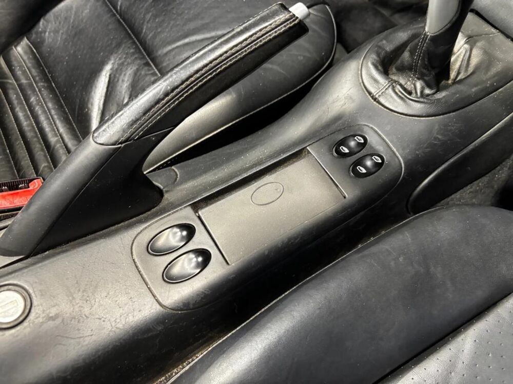 Boxster 2.7i 2005 occasion 34130 Valergues