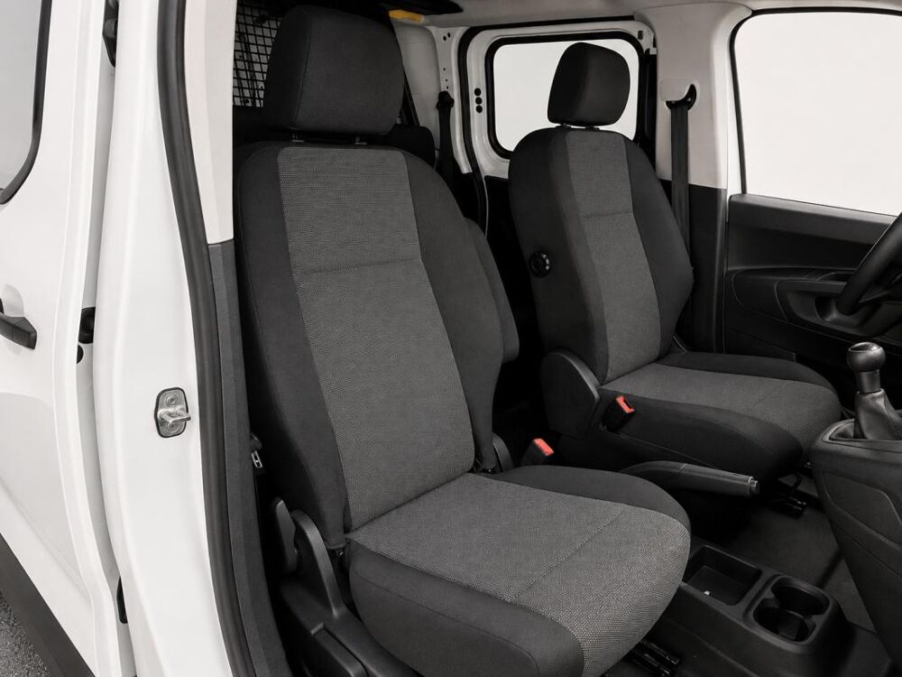 Partner 1&deg; Main / 1.5L BLUE HDI 100cv de 2022 version CABINE APPROFO 2022 occasion 60430 Abbecourt