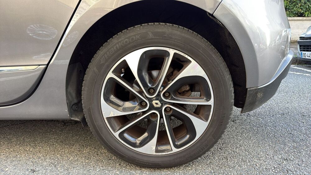 Sc&eacute;nic 1.5 dCi 110 EDC6 Bose 2014 occasion 69008 Lyon