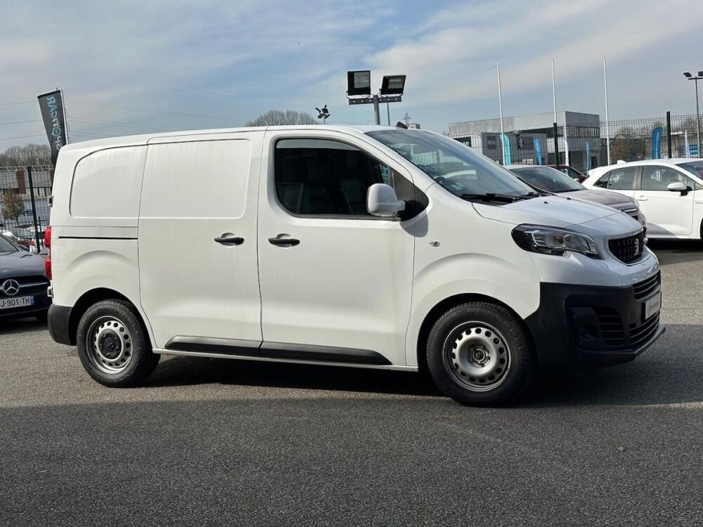 Expert FOURGON III 2.0 BLUEHDI 150 S&S COMPACT PREMIUM PACK 2018 occasion 78240 Chambourcy