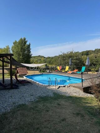  Maison � vendre 12 pi�ces 259 m�