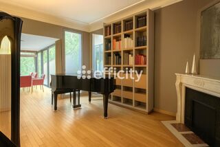  Villa � vendre 10 pi�ces 230 m�