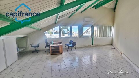 Local professionnel en duplex &agrave; Jarry secteur Houelbourg 130000 97122 Baie mahault