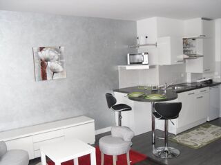  Appartement à louer 1 pièce 25 m²