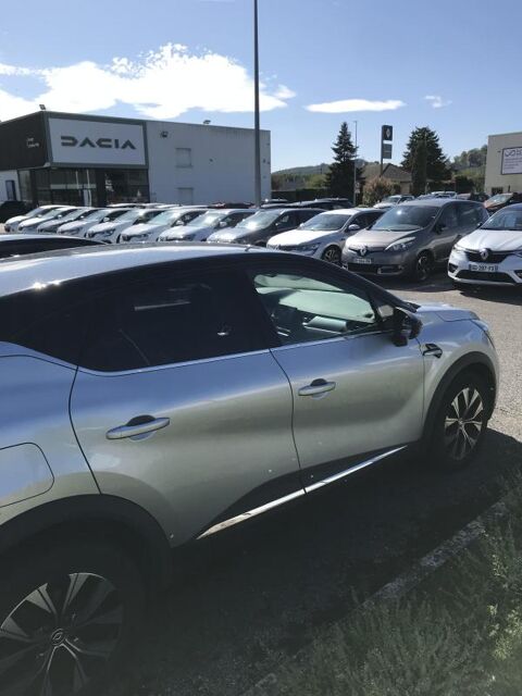 Captur II E TECH 145 TECHNO 2023 occasion 38160 Chatte