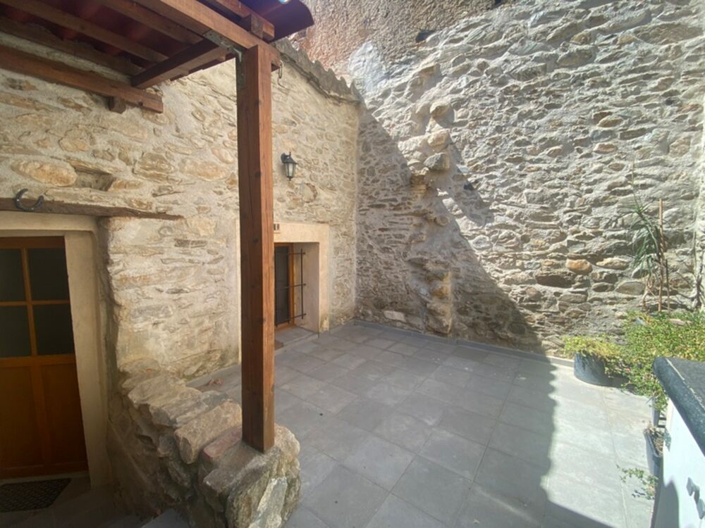 Dpt Pyrénées Orientales (66), à vendre RIA SIRACH Maison 5 pièces 122 m² 2 logements séparés