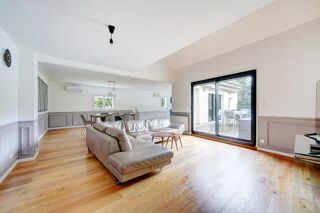  Maison � vendre 8 pi�ces 270 m�