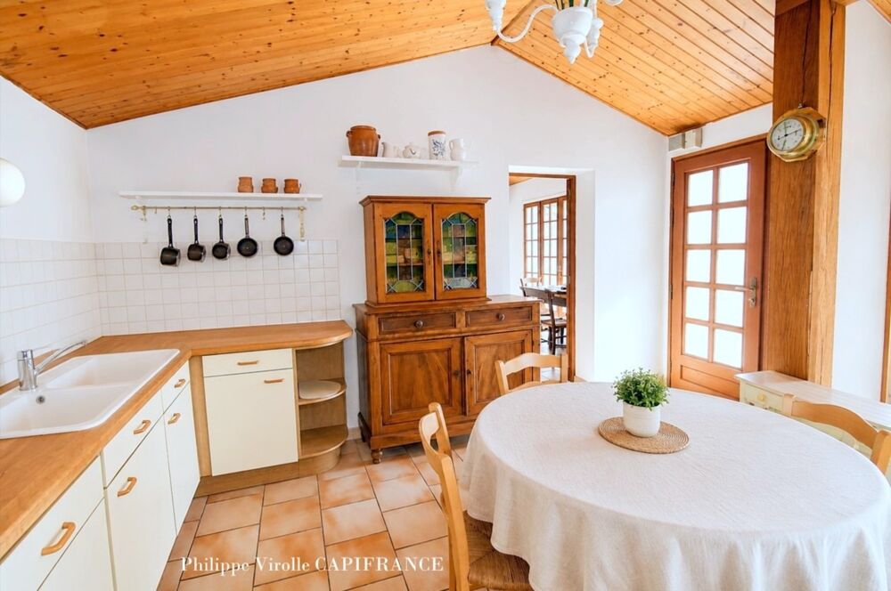 Vente Maison Maison à vendre 5 pièces 139m2 LE GRAND VILLAGE PLAGE (17) 550 000 € Le grand village plage