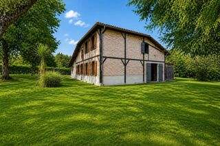  Propriété/château à vendre 6 pièces 140 m²