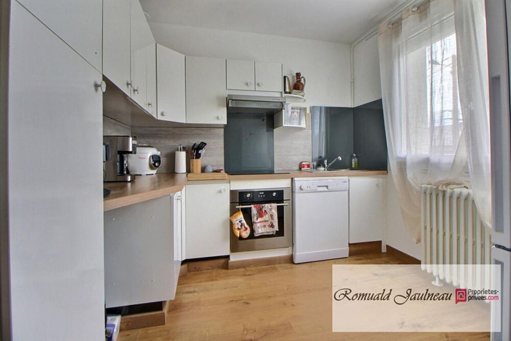 Vente Maison Maison Bonneval  81 m2 - 2 Chambres 1 bureau Bonneval