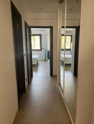  Appartement à louer 3 pièces 70 m²