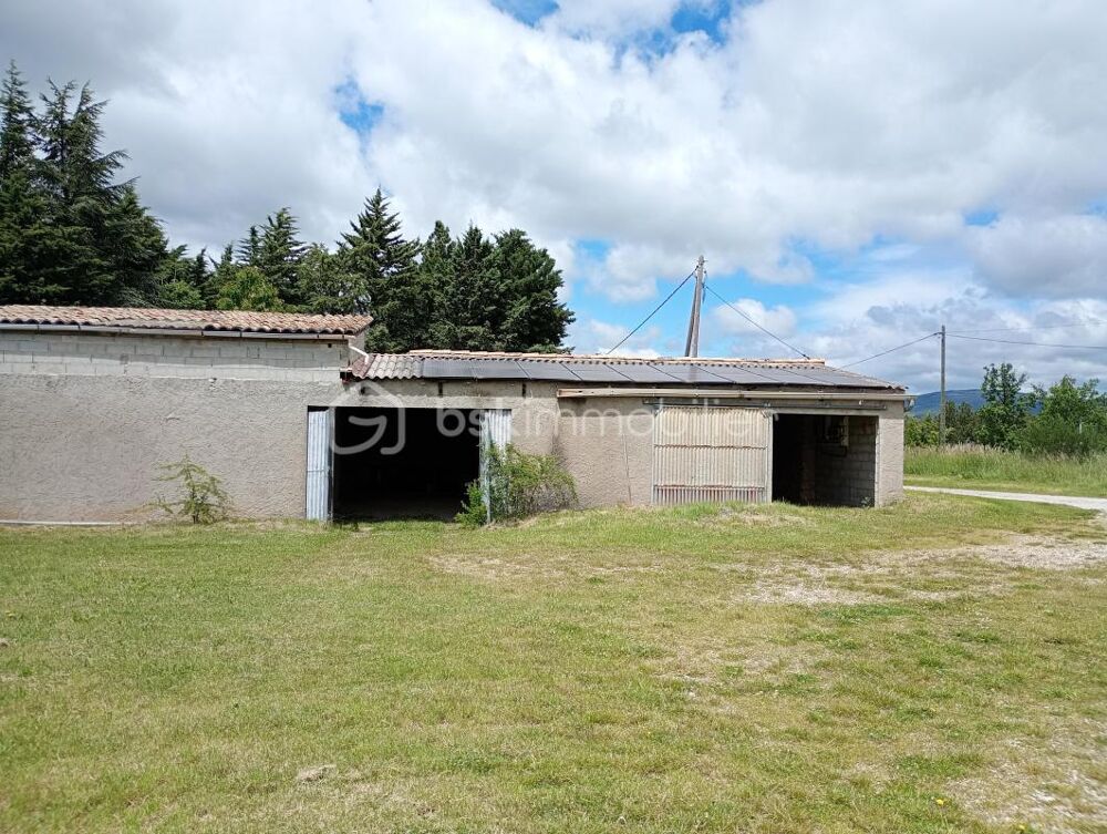 Rare à la vente : Ensemble immobilier dexception  2 ha, 600 m² à métamorphoser en havre provençal
