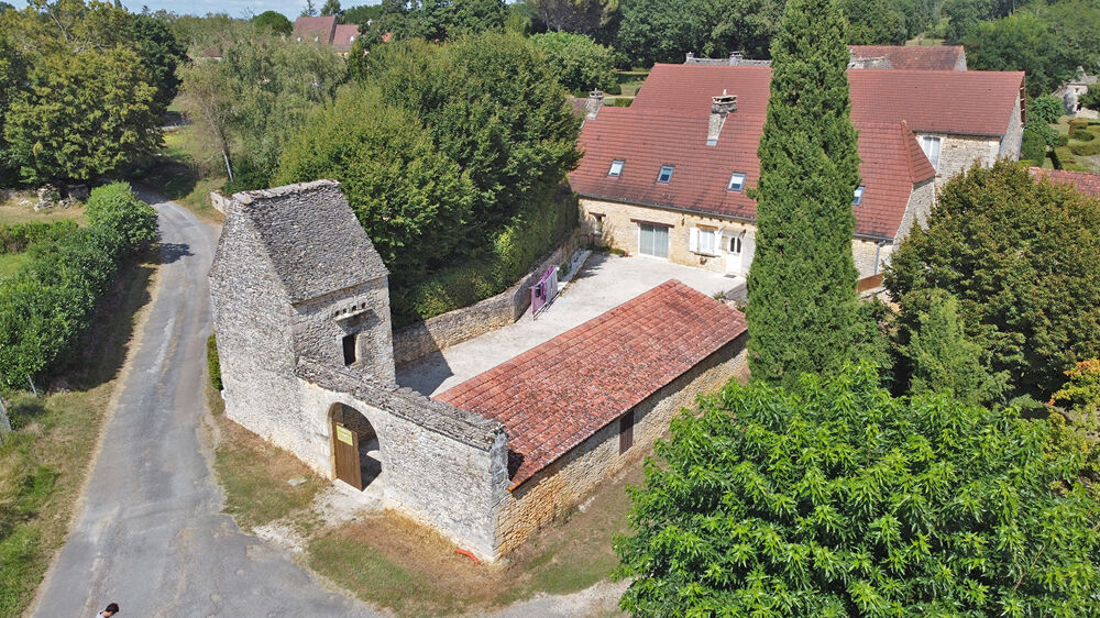 Maison Archignac 11 pièce(s) 440 m2