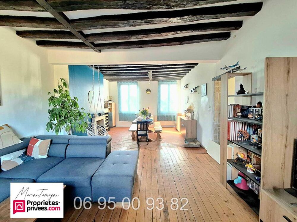 Verberie centre ville Grand Duplex 90 m² de caractère avec 3 chambres possibles DPE C