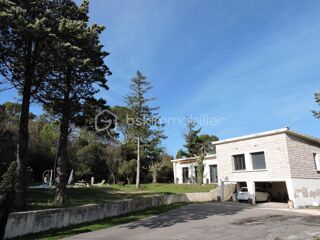  Villa  vendre 7 pices 201 m