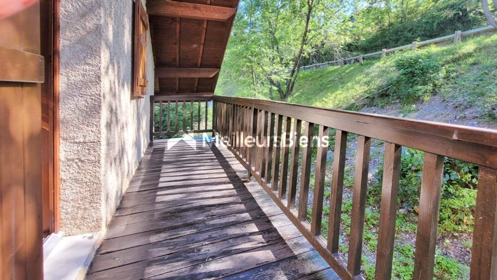Vente Appartement Studio aux Orres 20 m² avec balcon, cave et casier à skis Les orres