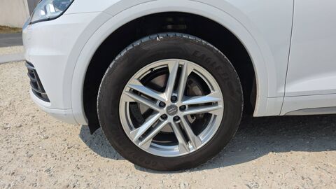 Q5 2.0 TDI 163 Quattro Stronic7 S line - Premi&egrave;re main 2017 occasion 17300 Rochefort