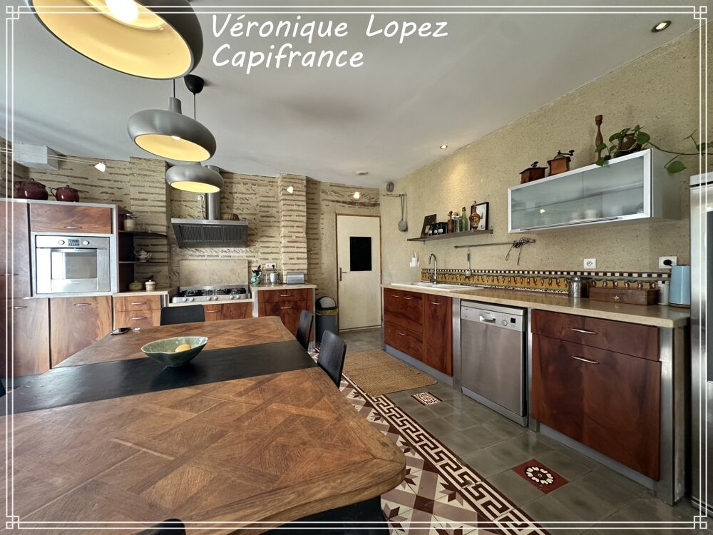 Vente Maison Feugarolles, belle longère en pierre rénovée de 289m² habitables avec jardin, piscine, atelier, séchoir à tabac Feugarolles