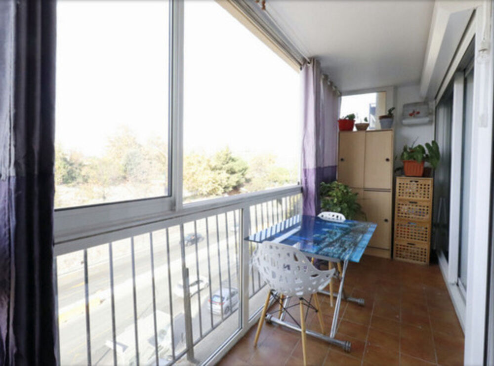 Vente Appartement Dpt Bouches du Rhône (13), à vendre appartement T4 avec terrasse fermée et loggia Marseille 10