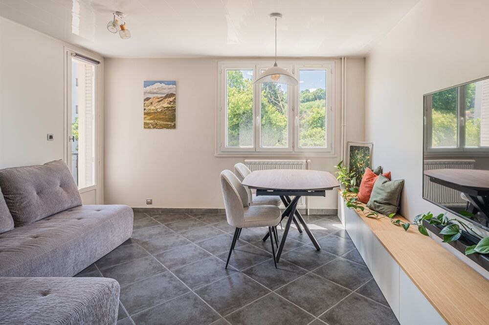 Appartement à vendre 3 pièces RENAGE (38)