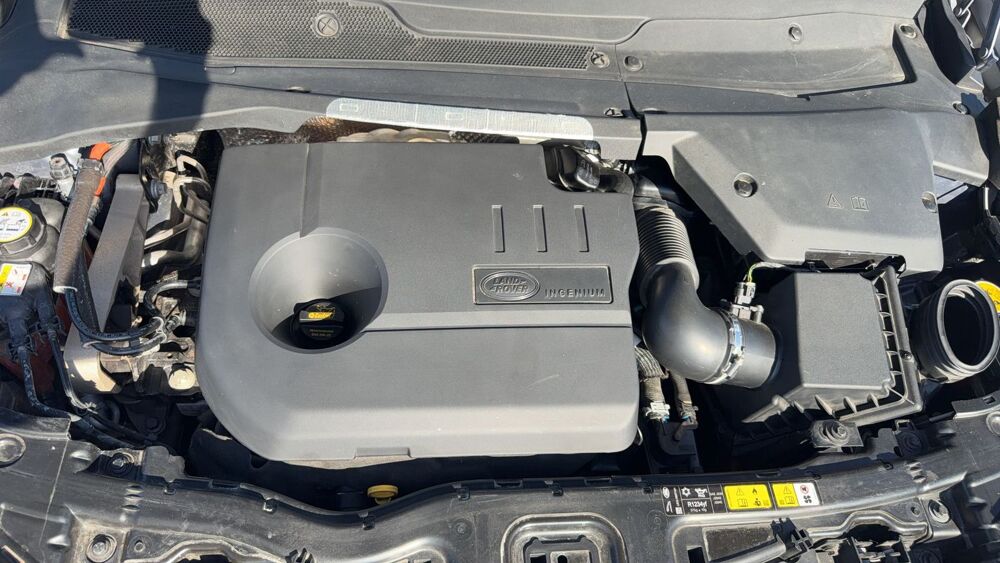 Discovery sport Mark IV P300e 309 PHEV 4x4 BVA8 SE 2021 occasion 76230 Isneauville