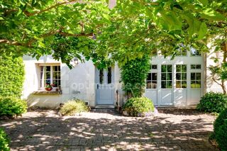  Maison  vendre 9 pices 450 m