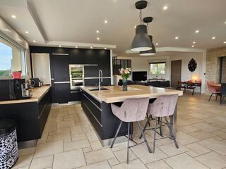  Maison � vendre 7 pi�ces 202 m�