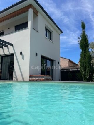  Maison � vendre 7 pi�ces 204 m�