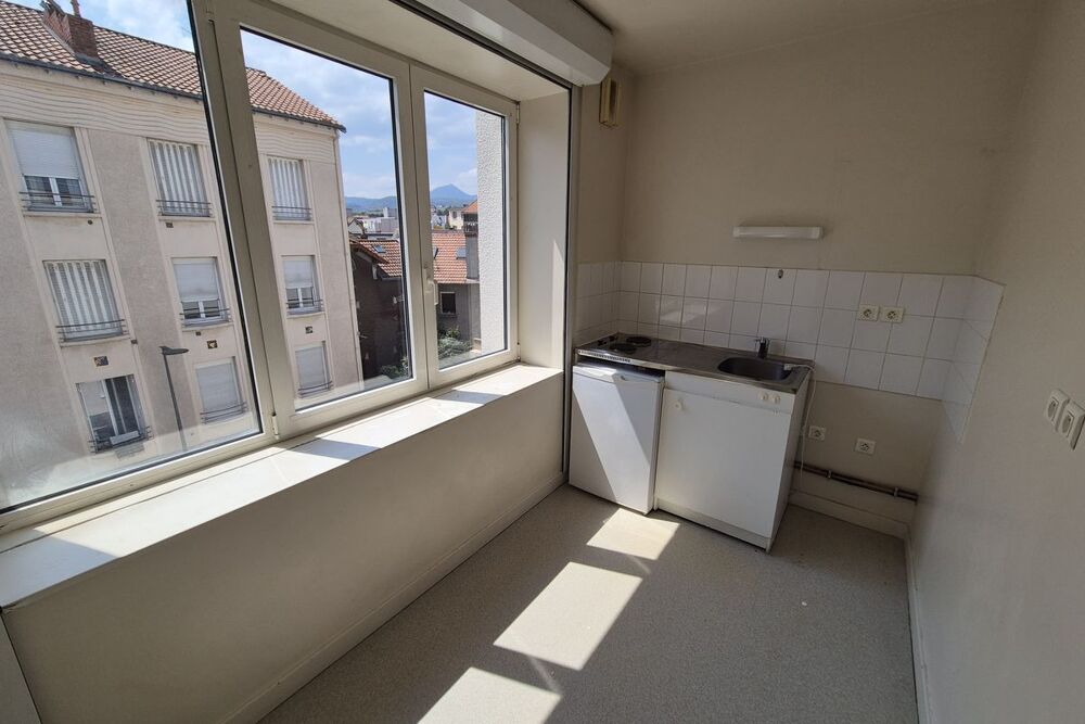 APPARTEMENT 1 PIECE - RES LES PAULINES - LYCEE BLAISE PASCAL / ORADOU