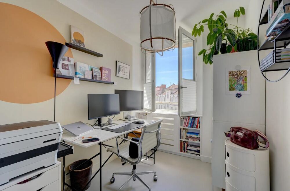 Appartement lumineux et dernier étage, Garibaldi