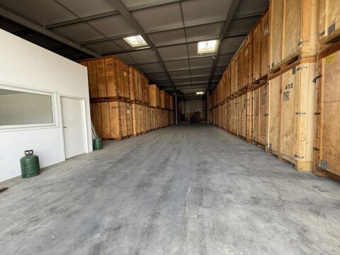   Hangar à vendre 