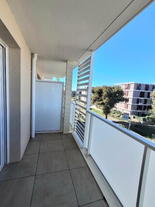  Appartement à louer 2 pièces 45 m²