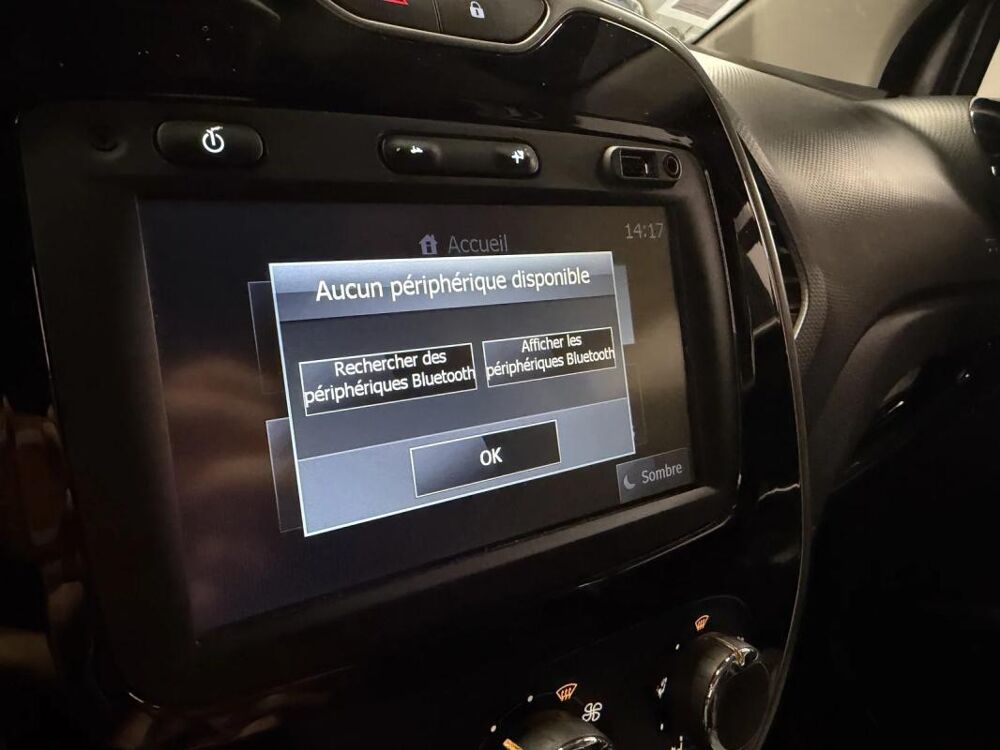 Captur 1.5 dCi eco2 90 cv Business 2014 occasion 74330 Poisy