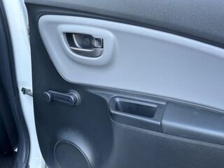 Yaris III (2) 69 VVT-I FRANCE 5P 2016 occasion 78240 Chambourcy