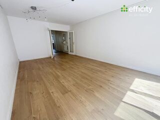  Appartement  vendre 2 pices 57 m