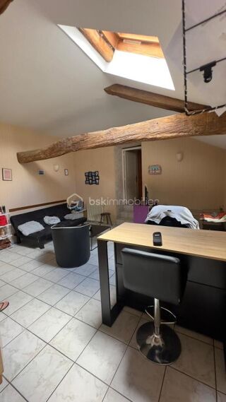  Immeuble à vendre 8 pièces 147 m²
